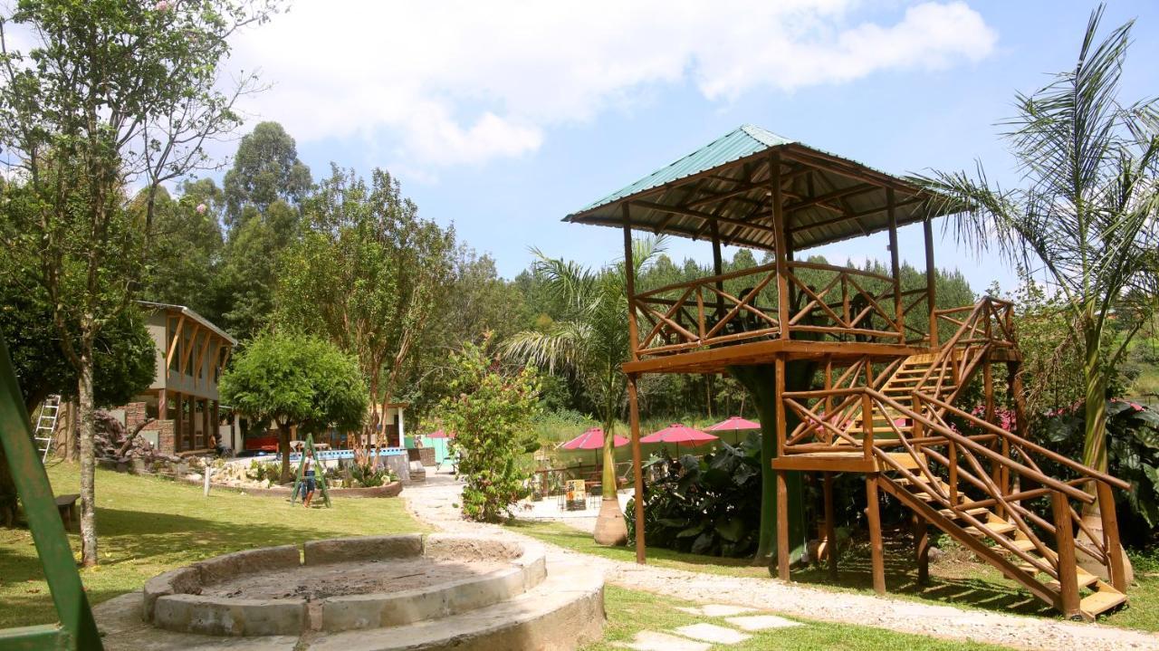Bunyonyi Safaris Resort Kabale المظهر الخارجي الصورة