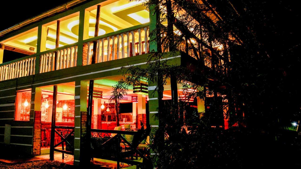 Bunyonyi Safaris Resort Kabale المظهر الخارجي الصورة