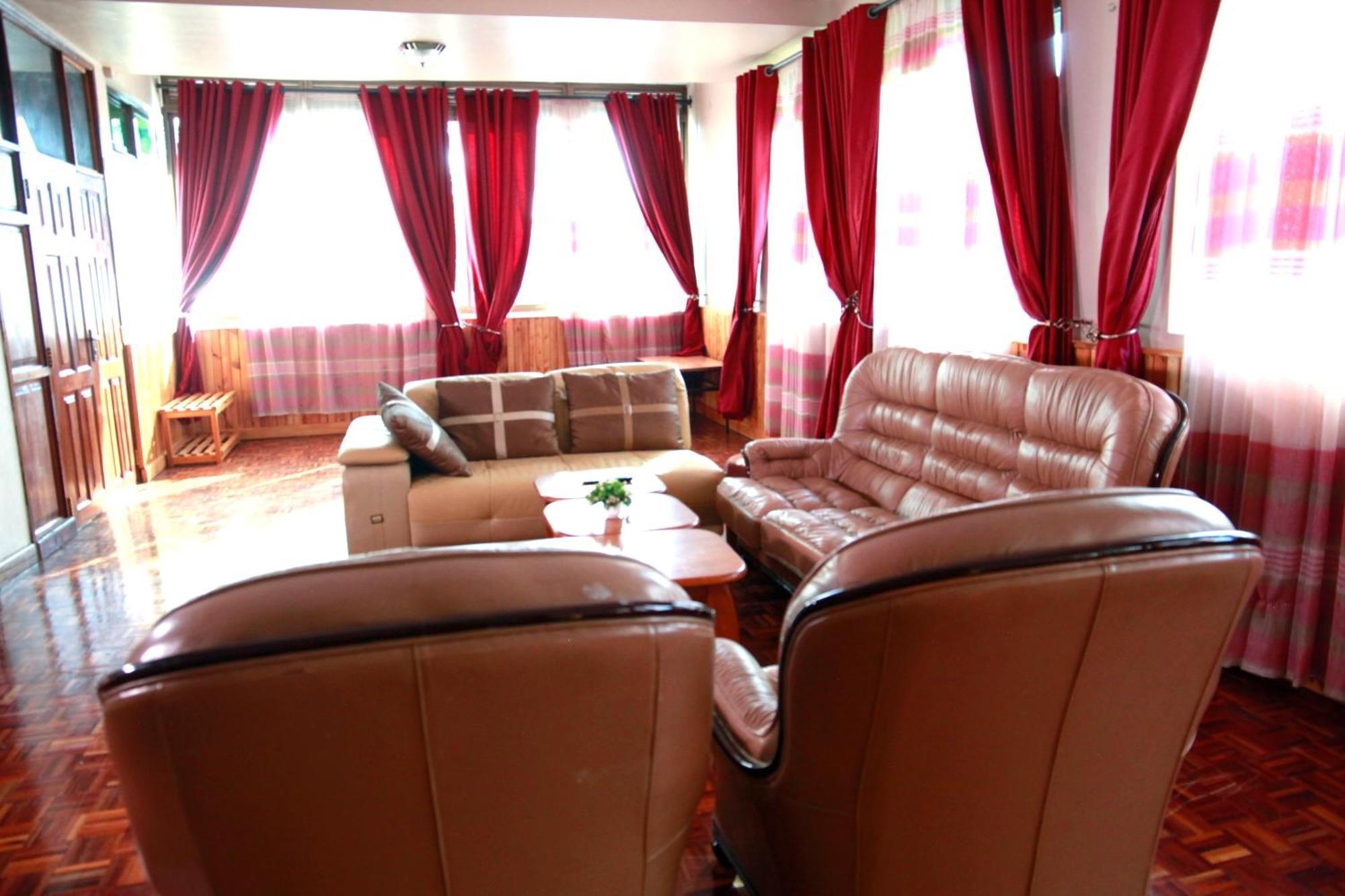 Bunyonyi Safaris Resort Kabale المظهر الخارجي الصورة