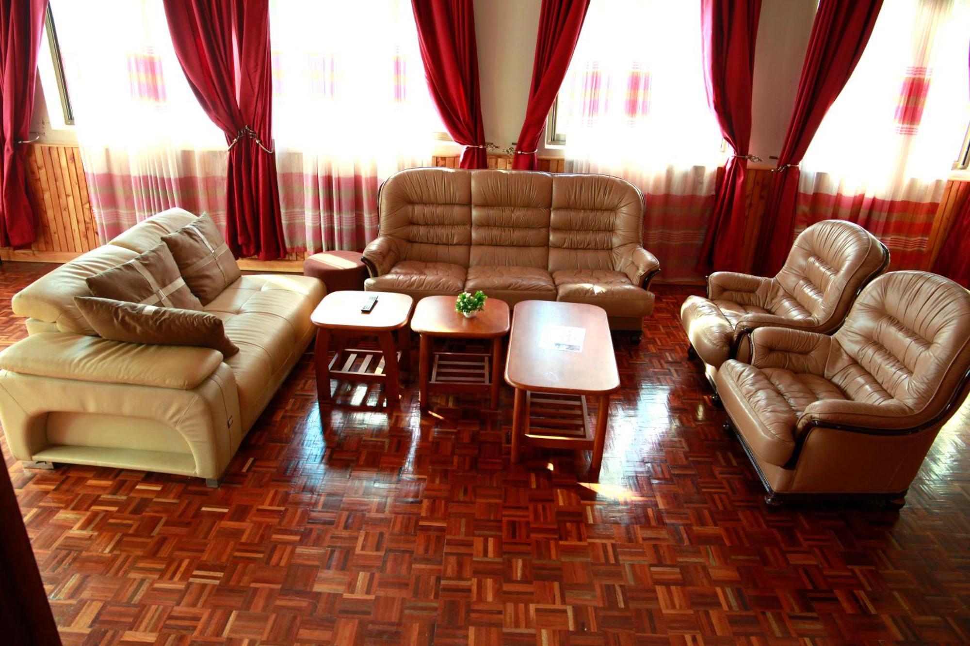 Bunyonyi Safaris Resort Kabale المظهر الخارجي الصورة